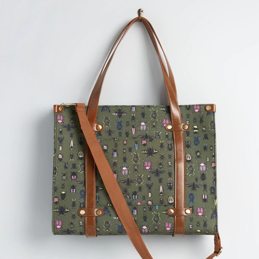 Bug Zipped Tote Bag